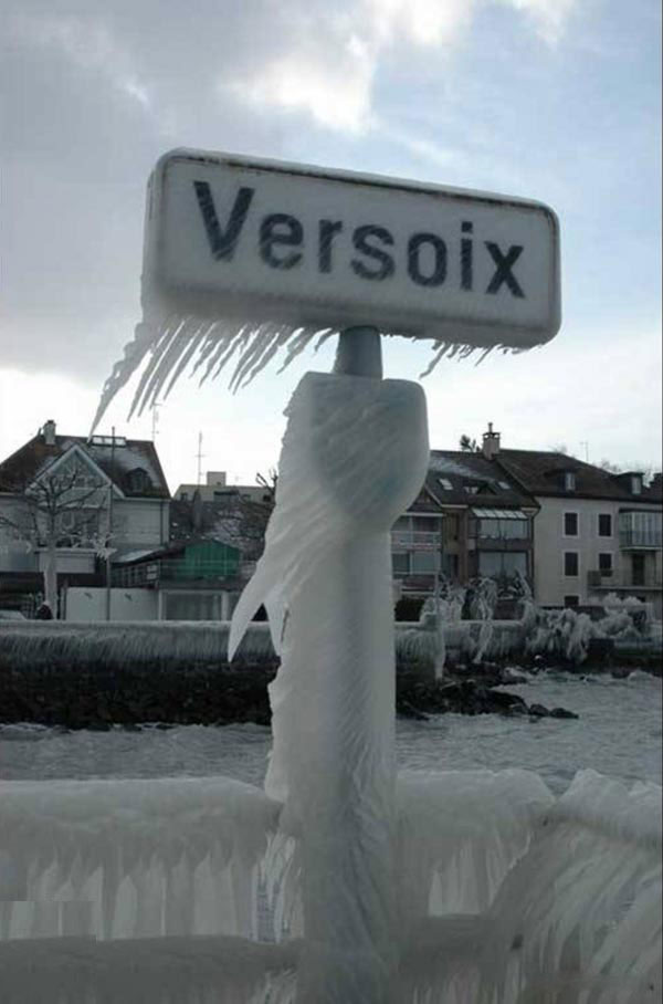 عکس هایی از شهر یخ زده Versoix